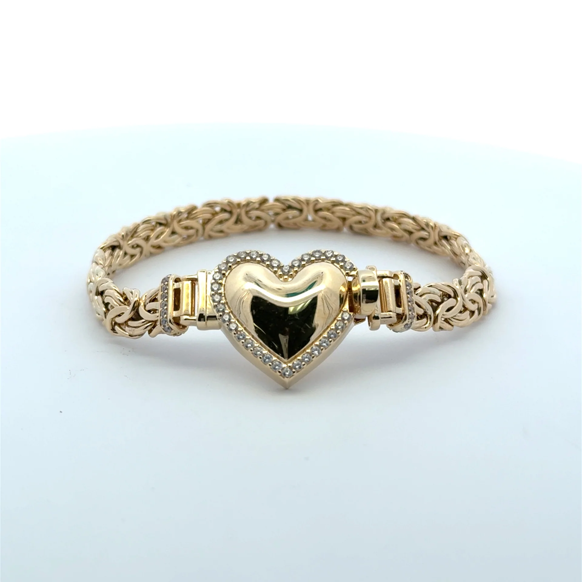 Bracelet Byzantine with CZ-Edged Heart Lock 7mm 7.5" 10K - Image 7