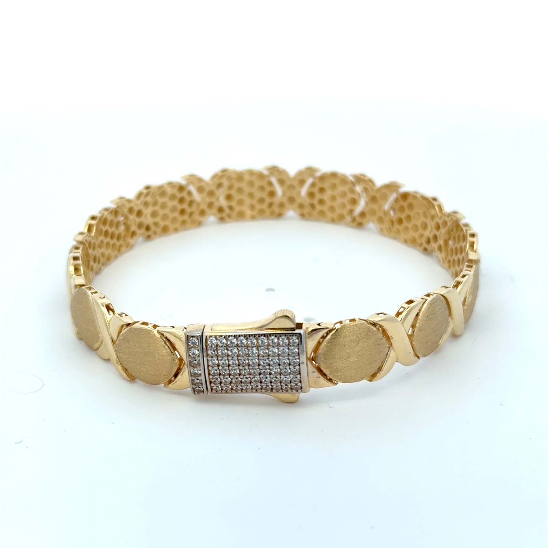 Bracelet Textured X&O with CZ-Iced Sleek Lock 9.5mm 7.5" 14K