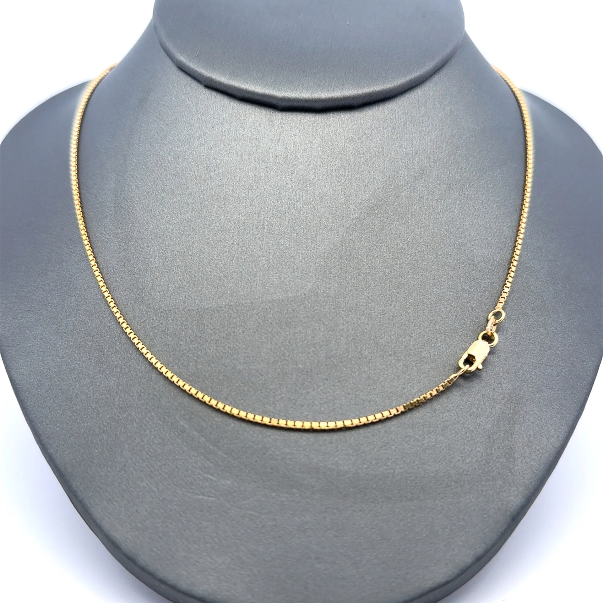 Chain Box Link 1mm 18" 10K - Image 3