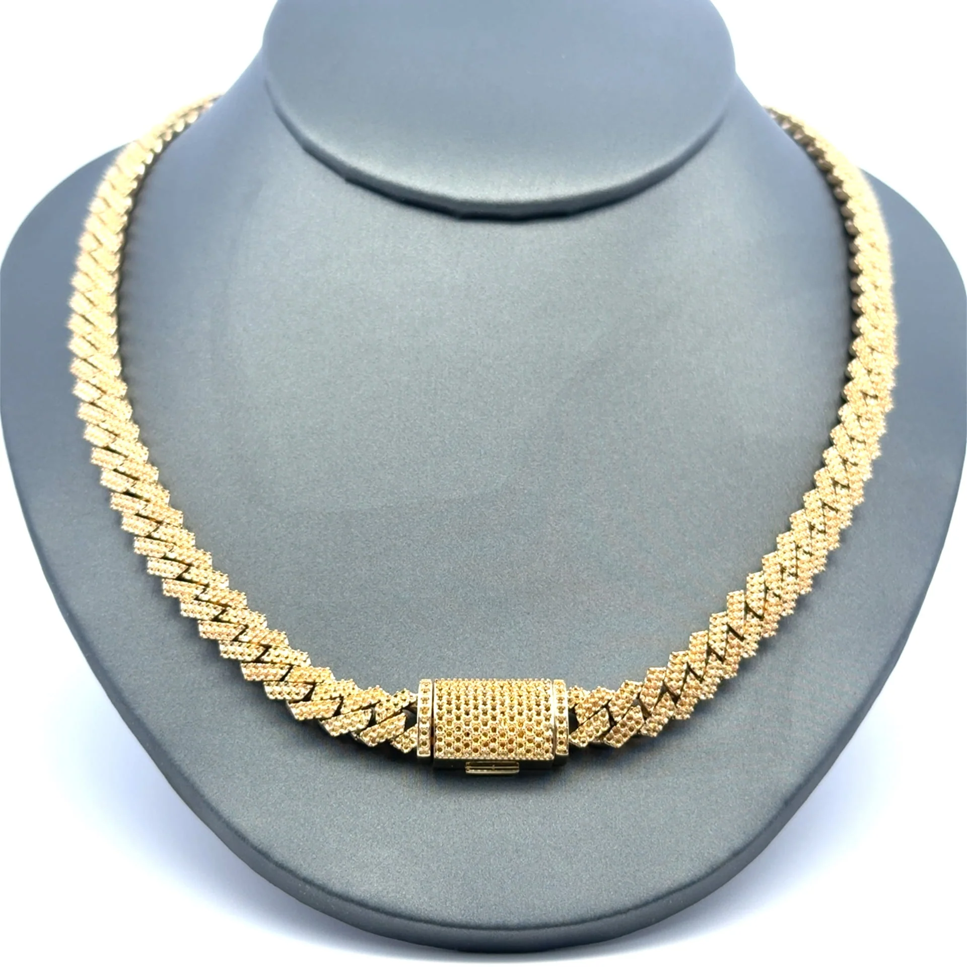Chain Iced Cuban without Stones 7.5mm 22" 10K