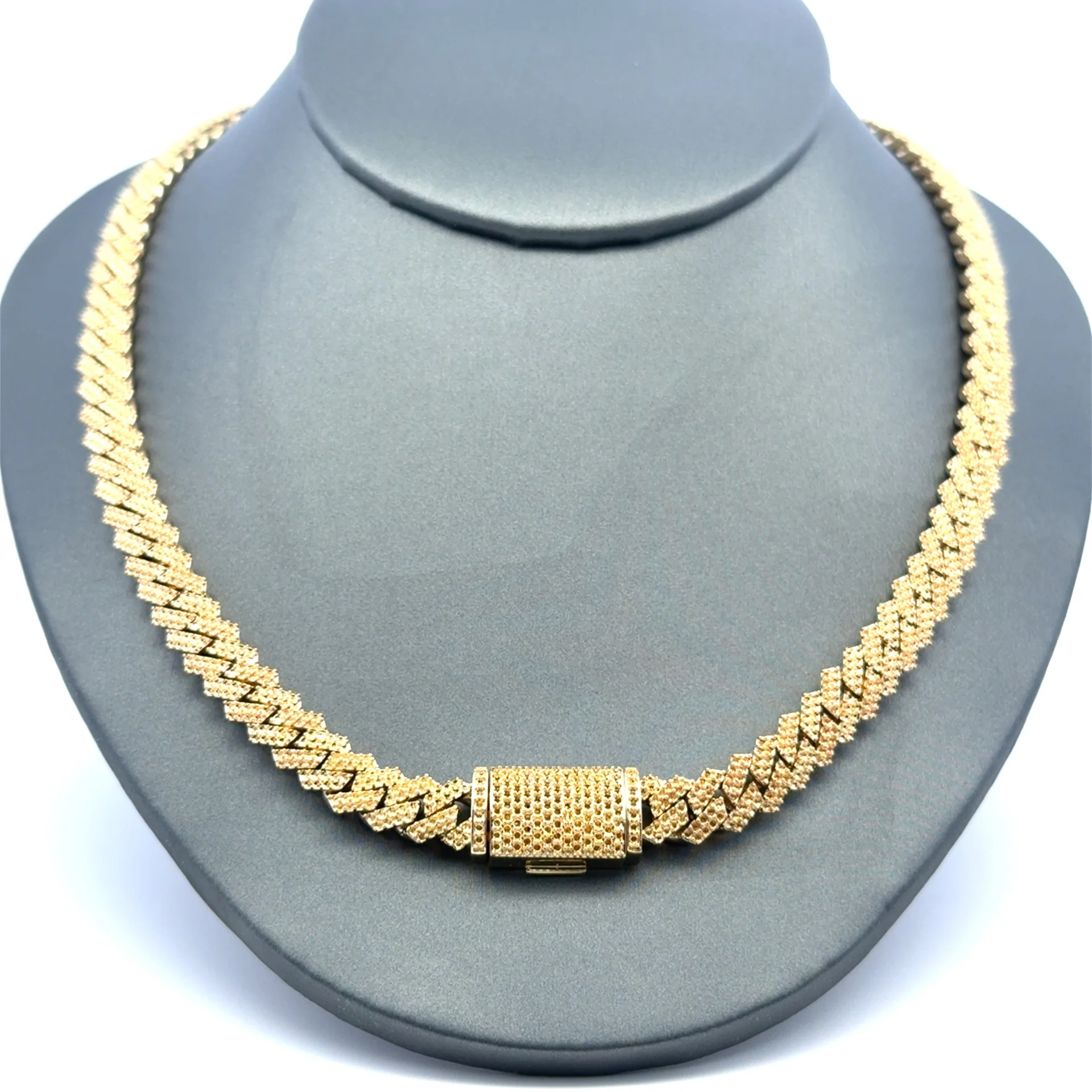 Chain Iced Cuban without Stones 7.5mm 24" 10K - Image 3