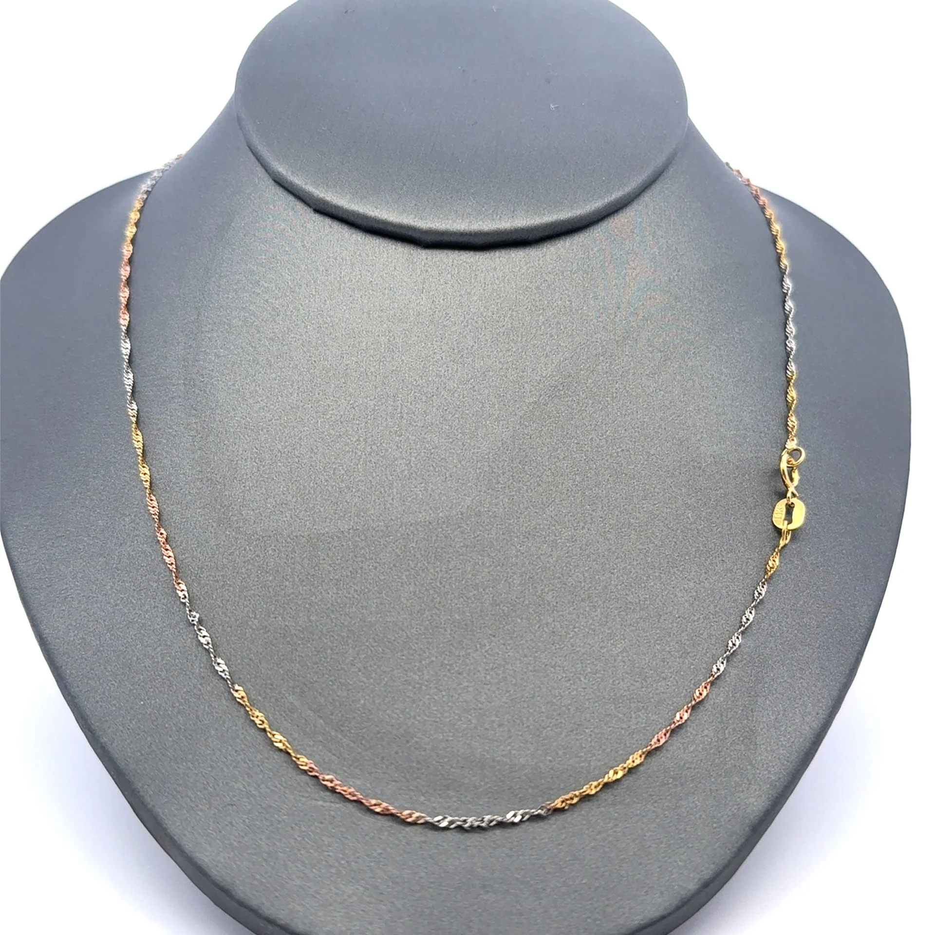 Chain Three-Tone Twisted Herringbone 1mm 18" 10K - Image 5