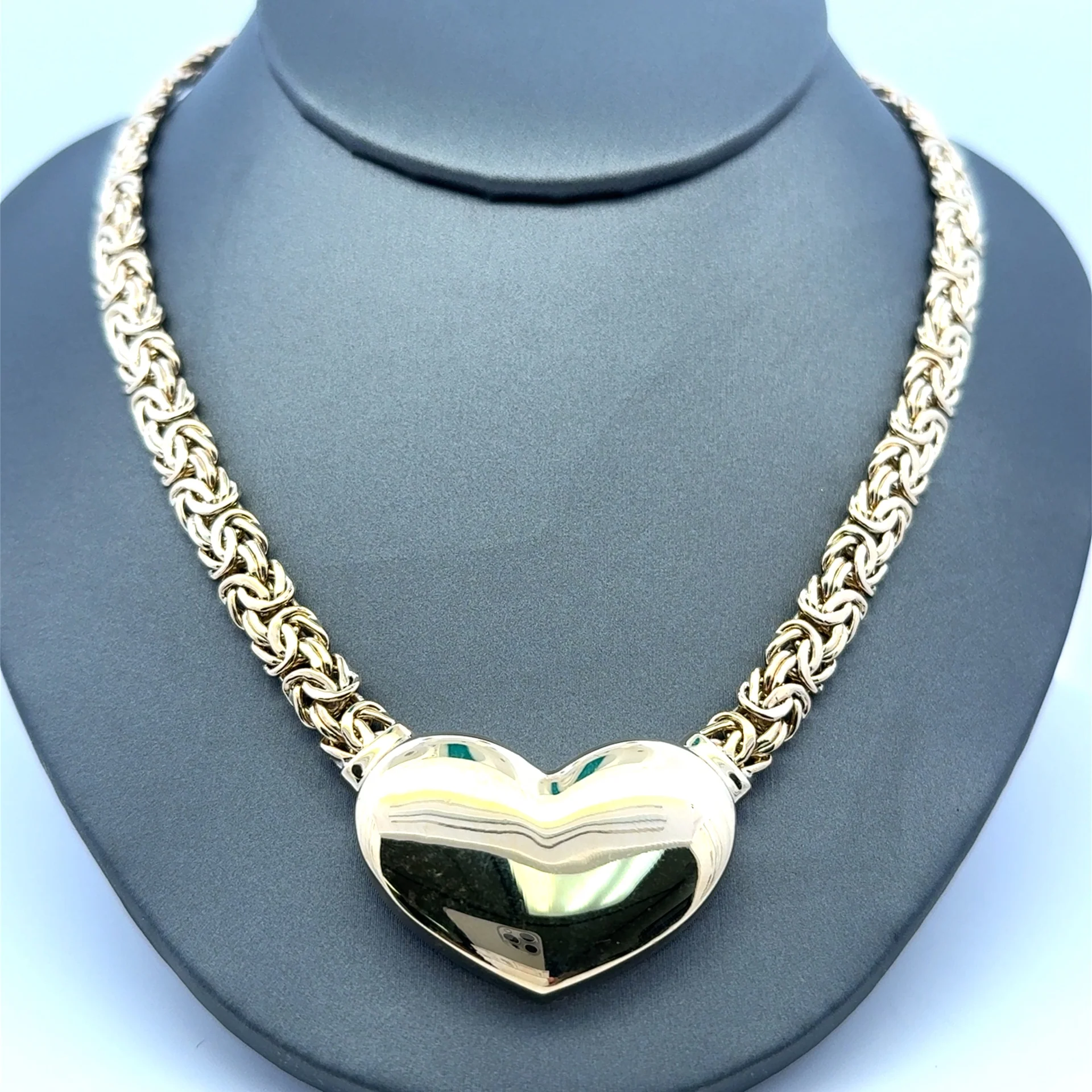 Necklaces Byzantine with Heart 7.5mm 18.5" 10K - Image 4