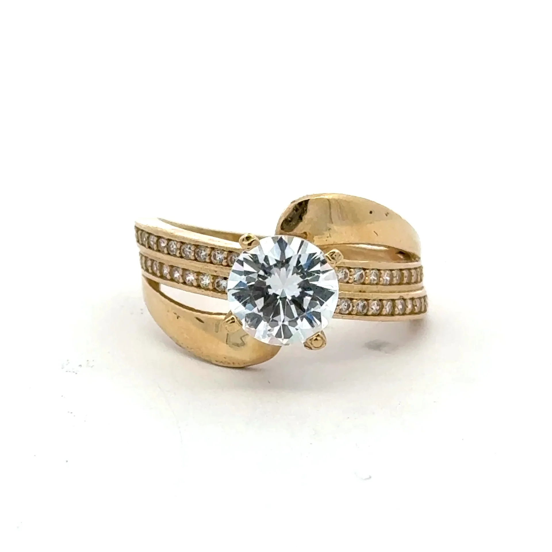 Ring Crossover Pavé Band with Stone 7 2mm 10K - Image 3