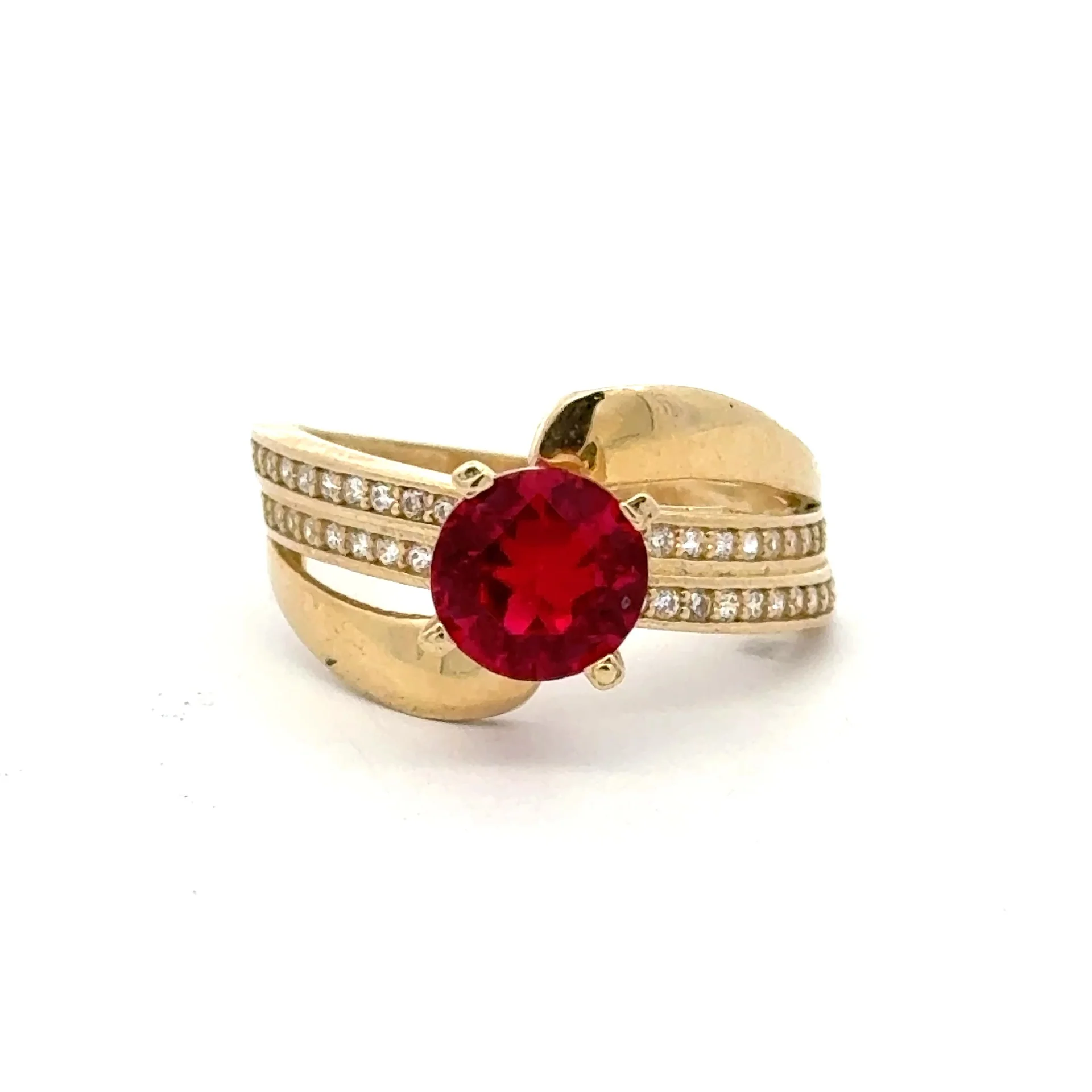 Ring Crossover Pavé Band with Wine Stone 7 2mm 10K - Image 2