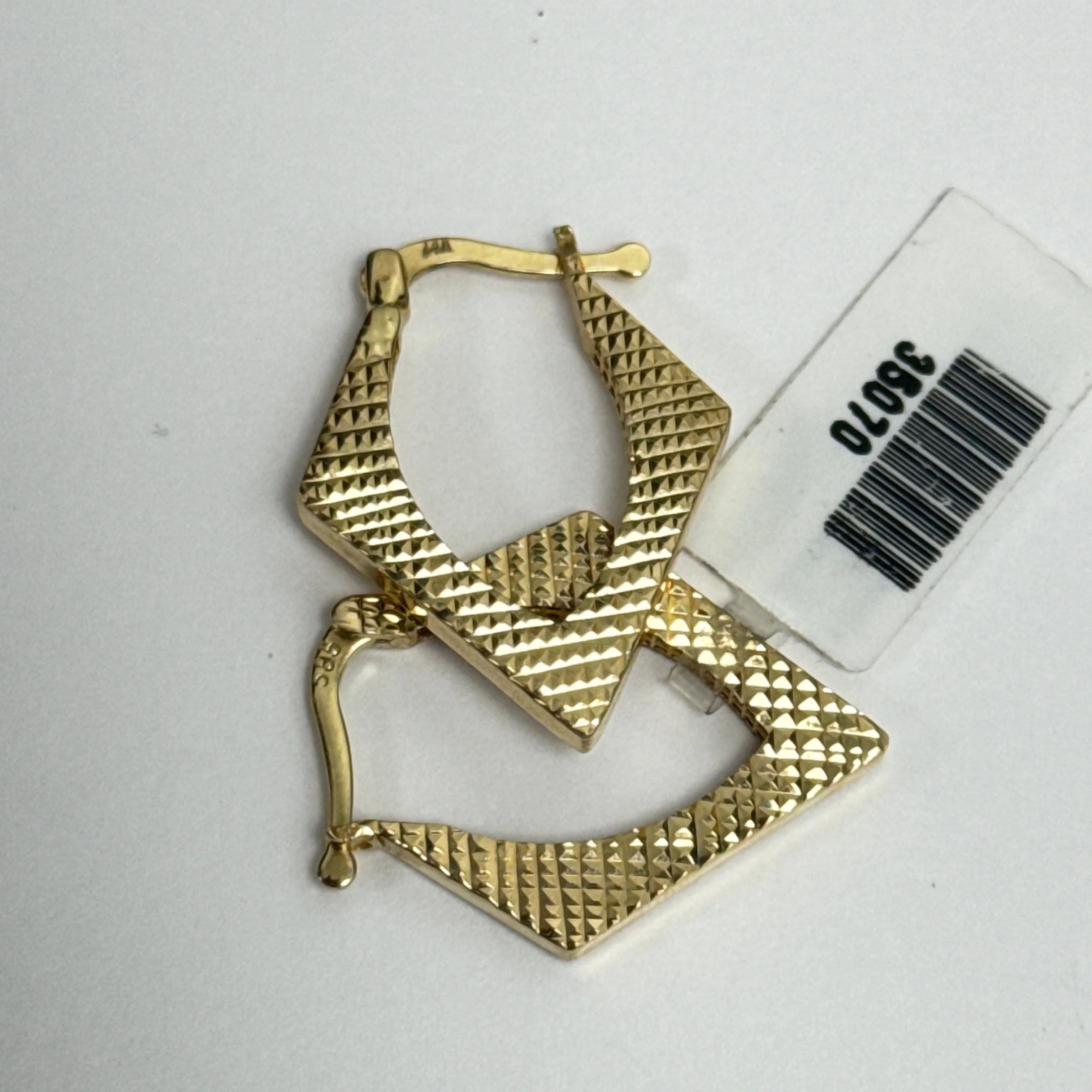 14k Textured Yellow Gold Geometric Hoop Earrings - Image 2